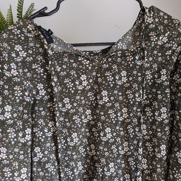 Flowy Roolee blouse - Picture 4 of 4